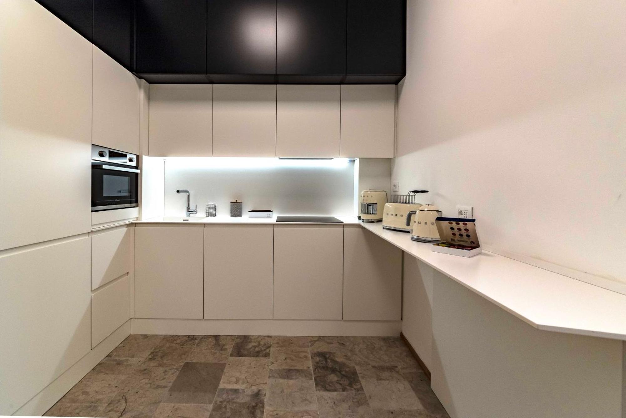 Dream Suites Milano San Babila Luaran gambar